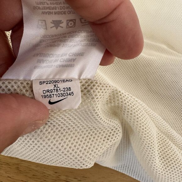 Nike Standard Fit Mid Thigh "Sole Food" Beige Shorts DR9781-238 Lined Graphic XL - Picture 14 of 14